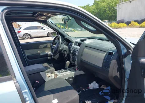 2009 Mercury Mariner I4 from USA, damaged, VIN 4M2CU81709KJ22168